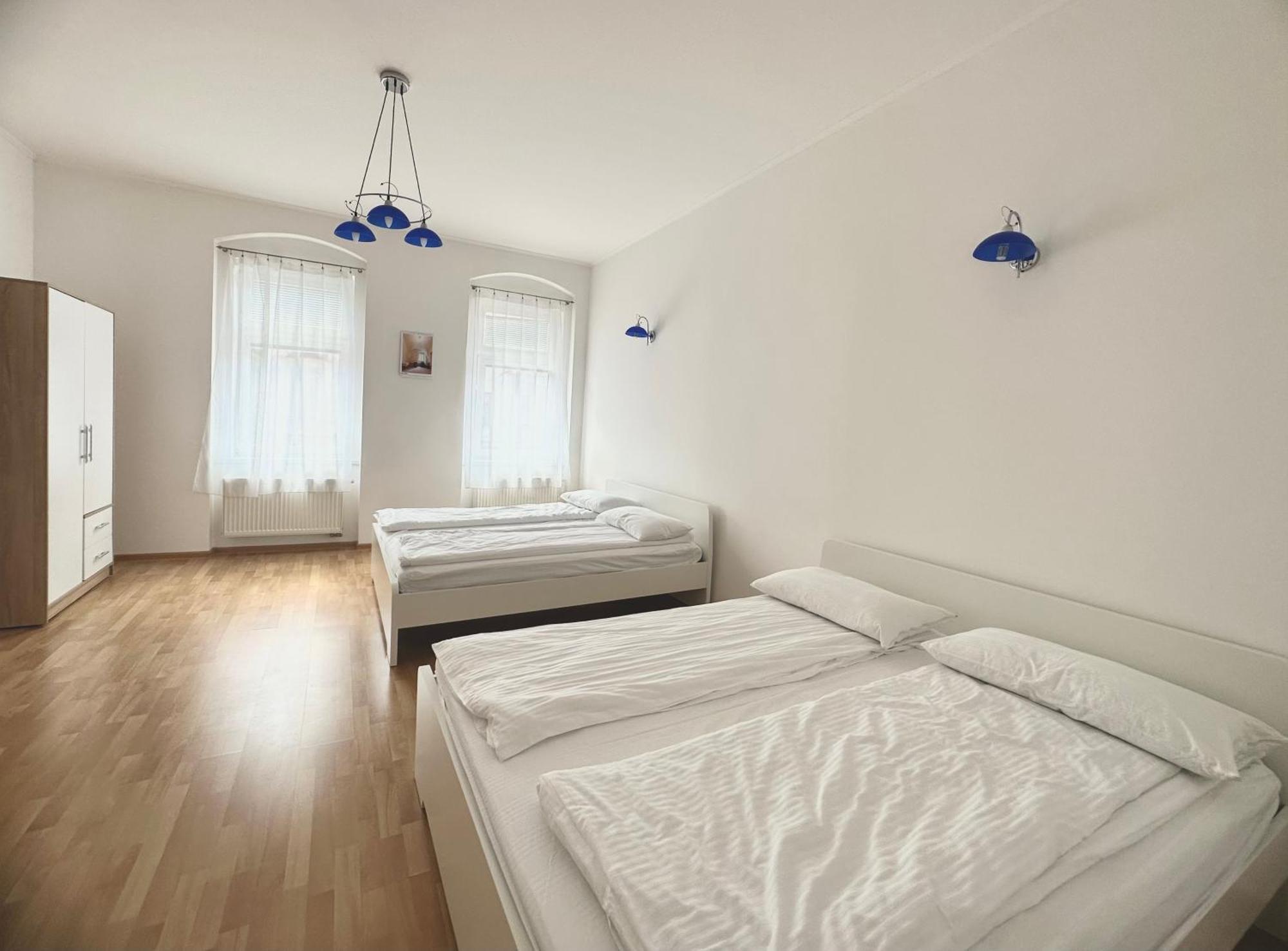 Apartment Erika Karlovy Vary Room photo